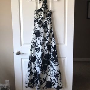 Halter tie maxi dress